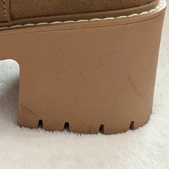 Universal Thread Tan Chunky Heel Ankle Boots Womens Size 7.5 Faux Suede - Picture 13 of 16